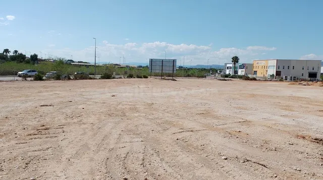 Excelente oportunidad de inversión en el Polígono Industrial