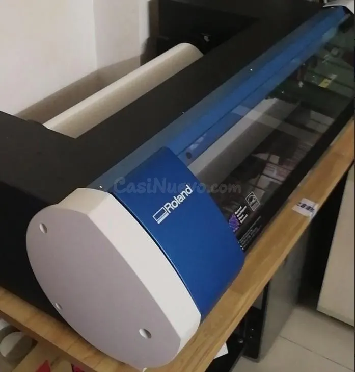 Roland VersaSTUDIO BN-20 Desktop Inkjet Printer/Cutter