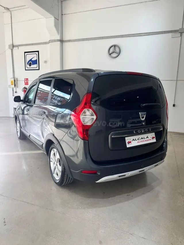 Dacia Lodgy 7 plazas con extras cerca Sevilla - Estado impec - foto 3