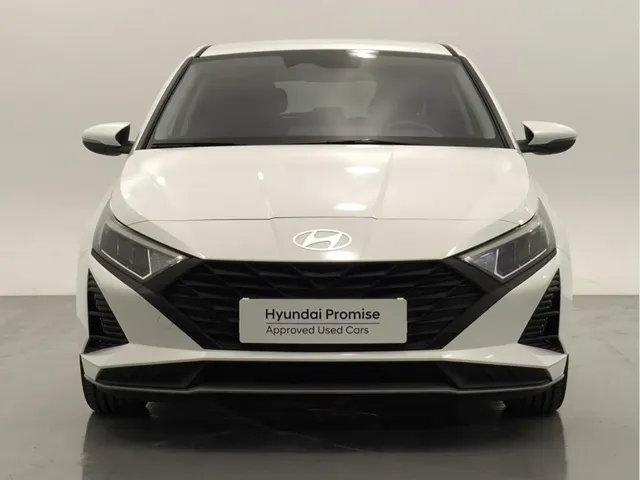 Hyundai i20 Terrassa: Oferta coche urbano con equipamiento c - foto 5
