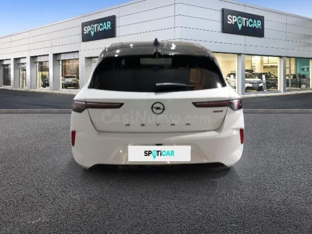Opel Astra - foto 5