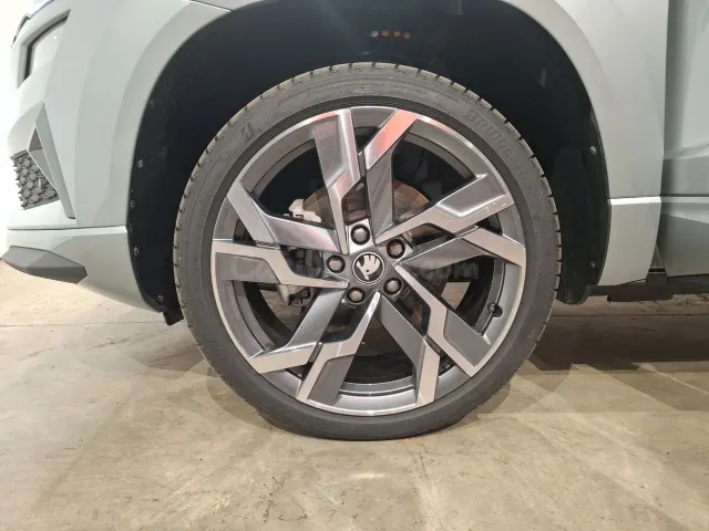 Skoda Karoq Sportline Advanced 1.5 TSI 110 kW (150 CV) Manua - foto 3