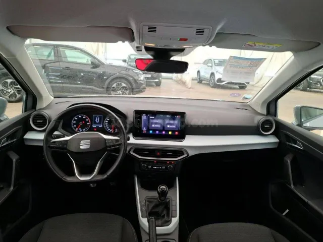 Seat Arona 1.0 ECOTSI 95 CV BUSIENESS - foto 3