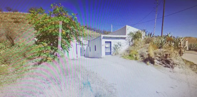 Parcela Urbana de 2000 mt con vivienda y almacén en El Puert