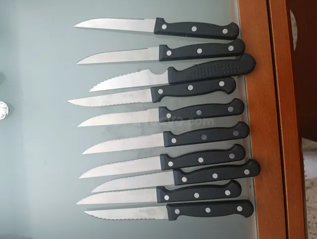 Set de 11 Cuchillos de Cocina y Mesa