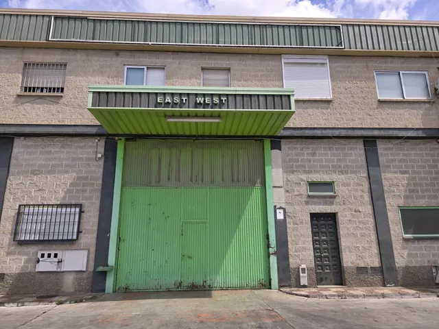 VENTA DE NAVE EN ATARFE (GRANADA) - foto 5