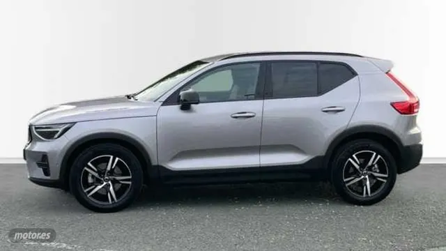 Volvo XC40 - foto 3