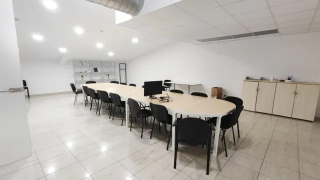 A 15 minutos de Vilafranca! Fantástica Nave Oficinas en Clar - foto 2