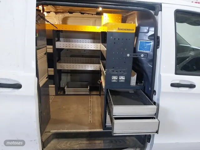 Furgoneta Mercedes Vito taller Utrera - Oferta contado - foto 4