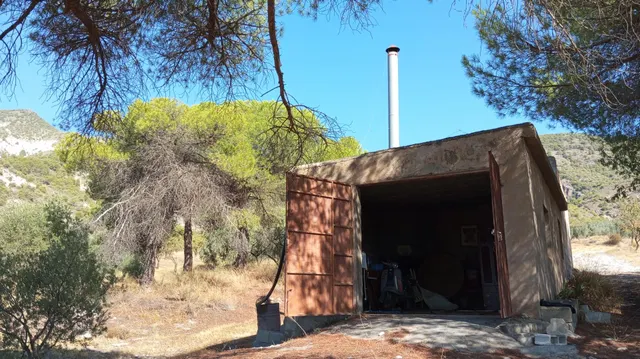 Fantástico cortijo con pozo legalizado y alberca - foto 3