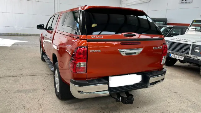 Toyota Hilux Hilux Doble Cabina 2.4 150D 4x4 VXL Aut. - foto 5
