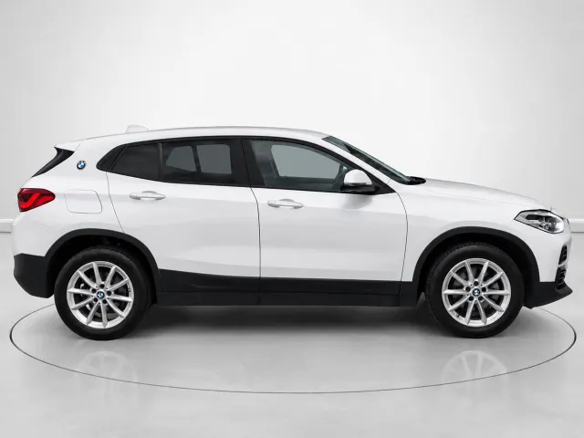 BMW X2 sDrive18i 100 kW (136 CV) - foto 2
