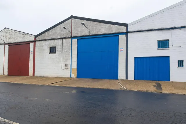 NAVE INDUSTRIAL