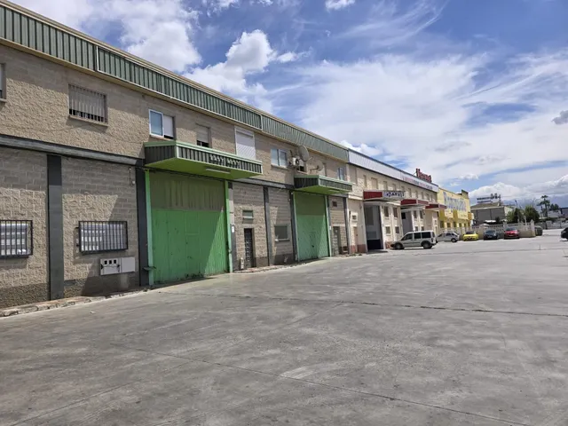 VENTA DE NAVE EN ATARFE (GRANADA)