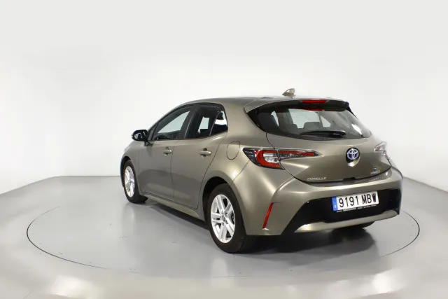 Toyota Corolla COROLLA 1.8 HYBRID ACTIVE TECH E-CVT 5P - foto 2