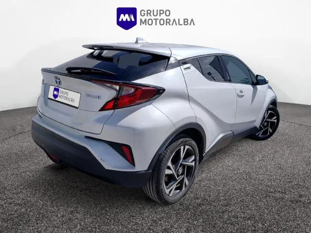 Toyota C-HR - foto 2