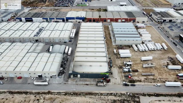 Nave industrial nueva de 662 m2 – Polígono Industrial de Alh - foto 5