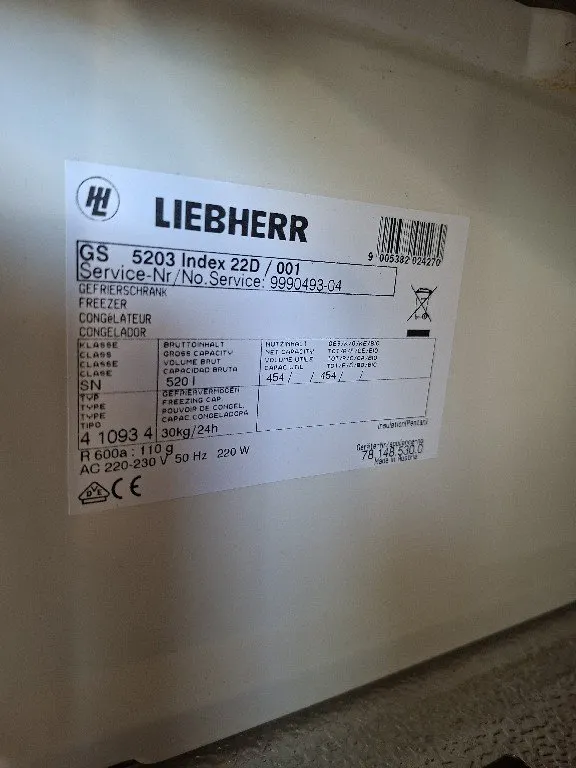 Congelador vertical Liebherr blanco en L'Aldea - Ideal para  - foto 5