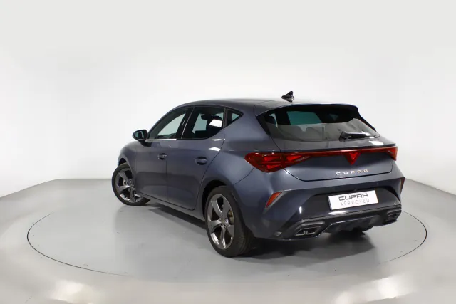 Cupra León 2.0 TDI 110kW Barcelona - Ocasión con garantía y  - foto 2