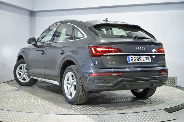 Audi Q5 SPORTBACK Advanced 50 TFSI e quattroultra (2022) - foto 5