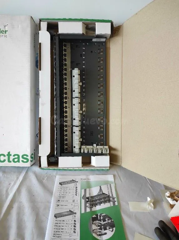 Lote de actas Schneider - foto 3