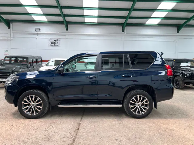 Toyota Land Cruiser Land Cruiser 5p 180D Limited Auto - foto 5