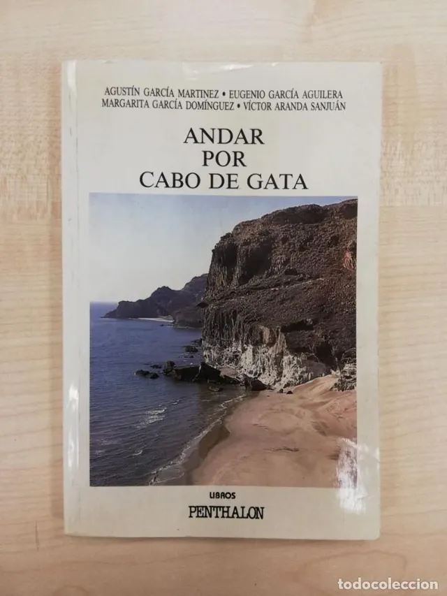 ANDAR POR CABO DE GATA (ALMERÍA) VARIOS AUTORES. LIBROS PENT