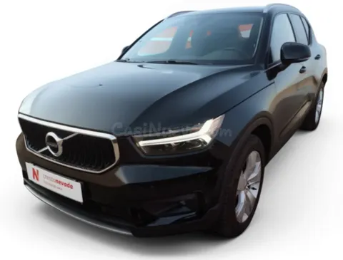 Volvo XC40 2.0 B4 G AWD Momentum Pro Auto