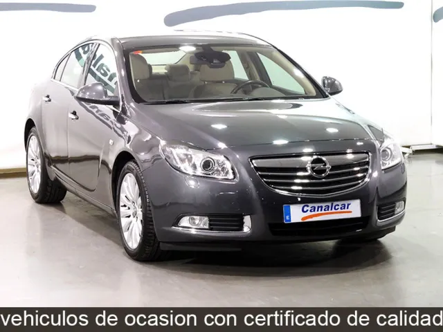Opel Insignia Insignia 4p Cosmo 1.8 16v 140 CV - foto 2