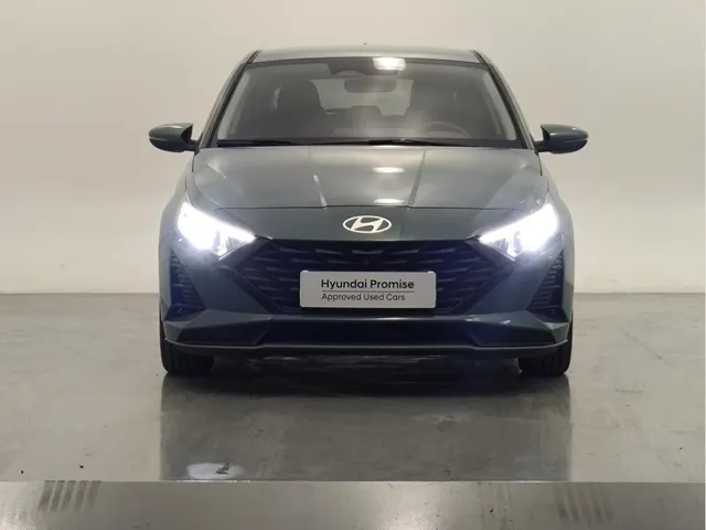 Hyundai i20 1.2 79CV Terrassa - Ideal ciudad y viajes - foto 5