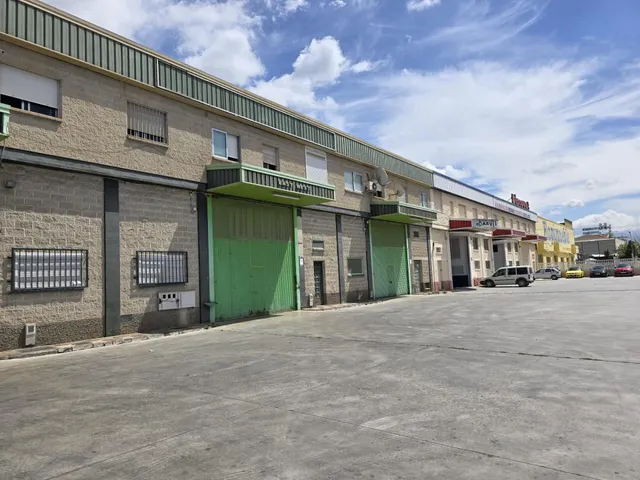 VENTA DE NAVE EN ATARFE (GRANADA) - foto 3