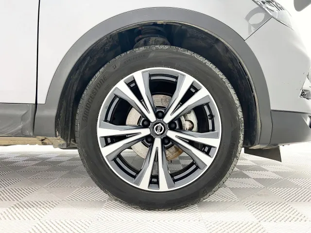 NISSAN QASHQAI DIG-T 140 N-Connecta 103 kW (140 CV) - foto 5