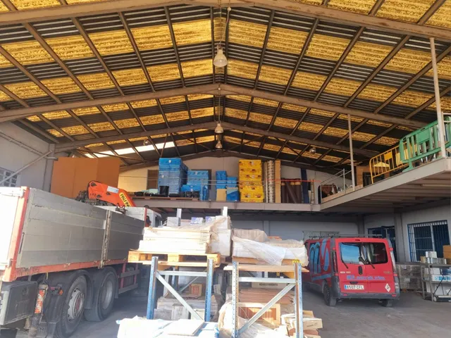 INSTALACIONES COMERCIALES EN VENTA - foto 4