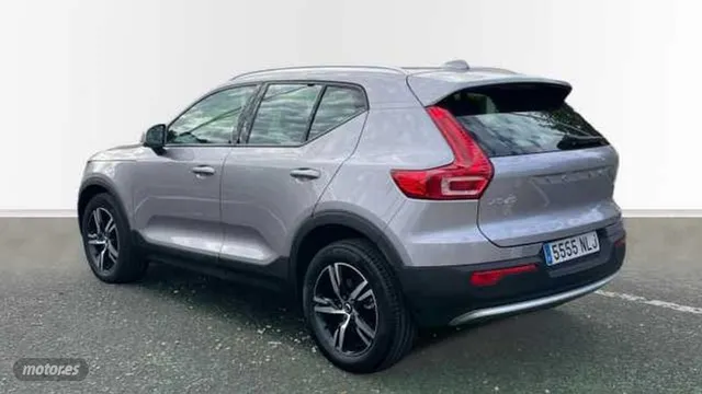 Volvo XC40 T4 en Madrid - Oferta con financiación oficial - foto 2