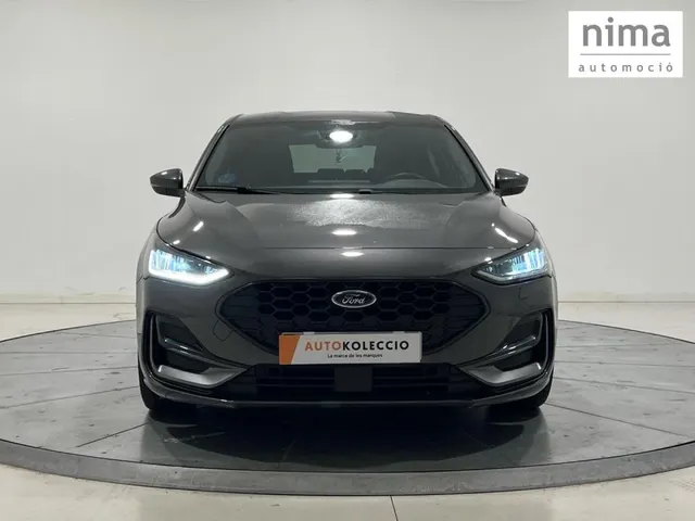Ford Focus - foto 5