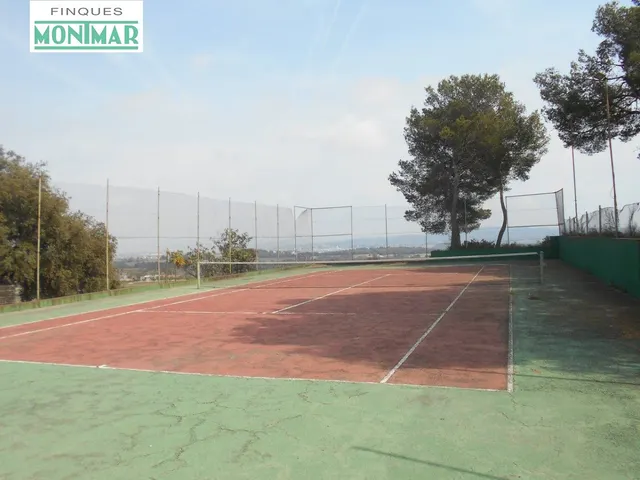 Venta de Masía del siglo XV en Castellvi de la Marca con 25  - foto 2