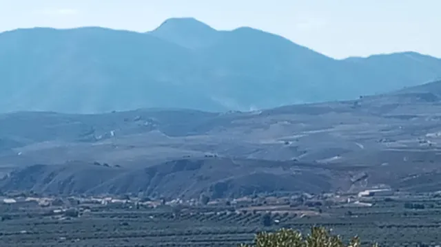 Fantástico cortijo con pozo legalizado y alberca - foto 4