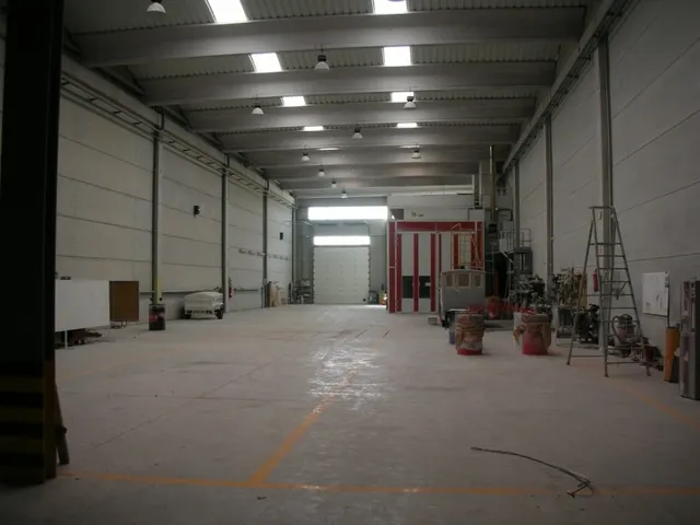 NAVE INDUSTRIAL EN POLÍGONO TOSSES - foto 2