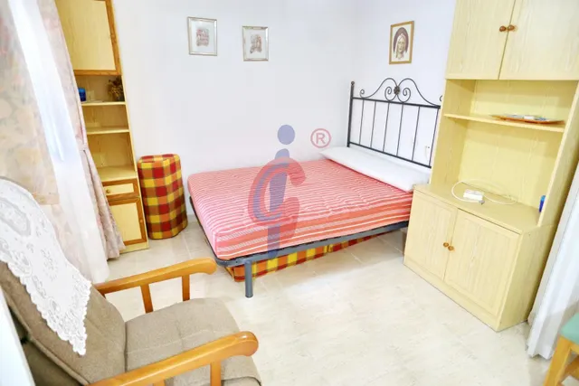 Estudio interior en venta en Torrecasa Centro, Guardamar del - foto 5