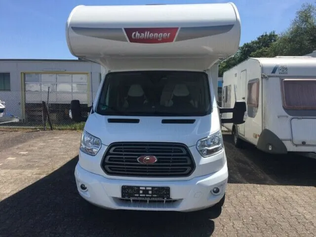 Ford Wohnmobil Challenger C394 Genisis - foto 2