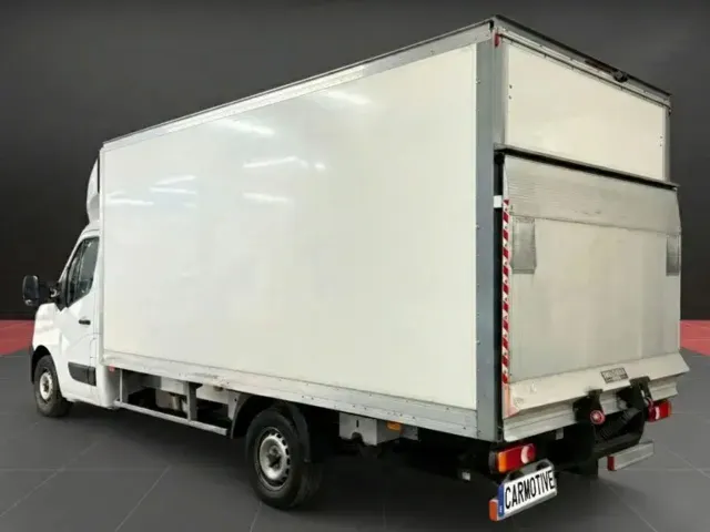 Renault Master Carrozado 4.6m Trampilla 3500kg Madrid - Ofer - foto 5