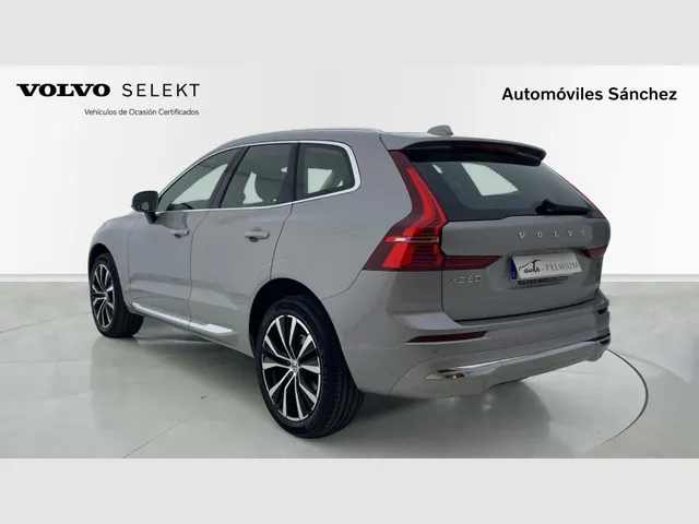 Volvo XC60 - foto 2