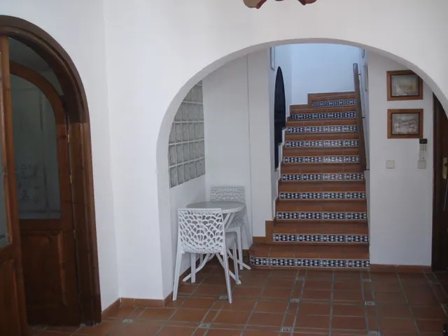 Restaurante con zona de terraza y aparcamiento, finca y cort - foto 5
