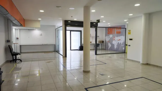 A 15 minutos de Vilafranca! Fantástica Nave Oficinas en Clar