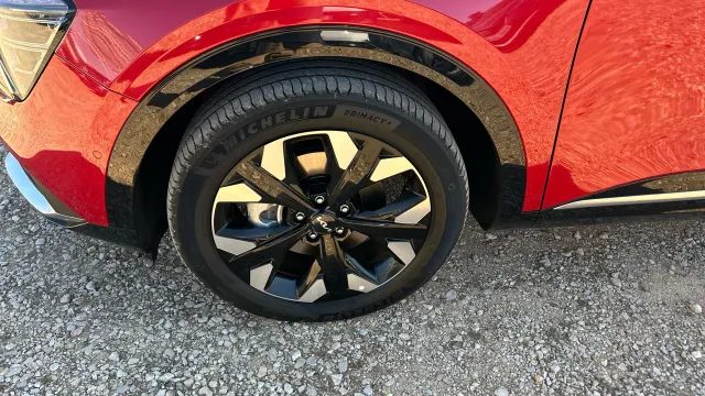 Kia Sportage SPORTAGE 1.6 T-GDI PHEV TECH 4WD AUTO 252 5P - foto 5
