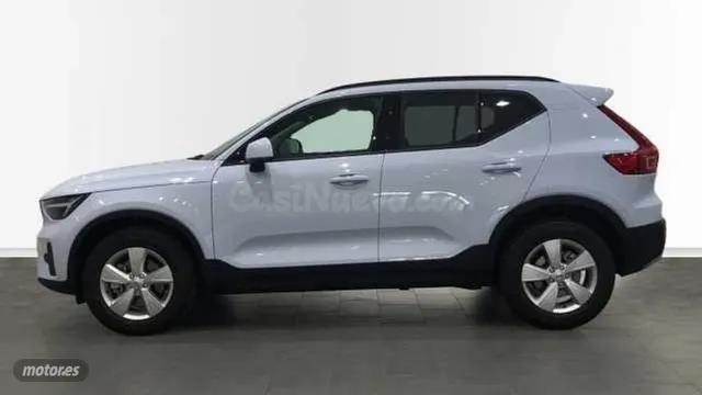 Volvo XC40 - foto 3