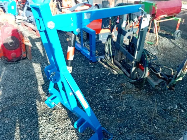 PLUMA O GRUA PARA TRACTOR NUEVA. - foto 3