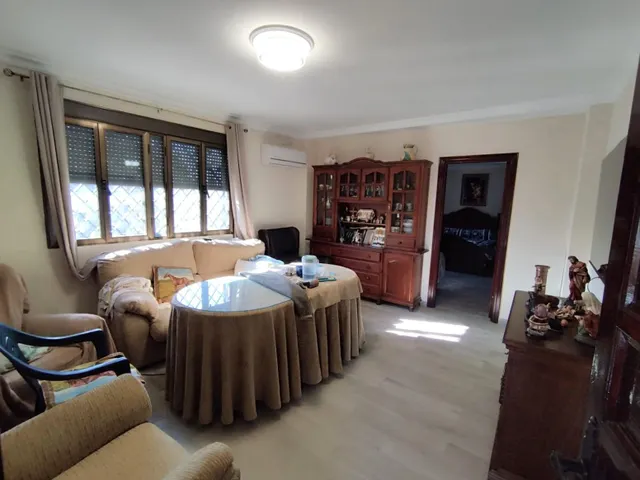ESPECTACULAR CHALET CON PISCINA EN LA LOCALIDAD DE BURGUILLO - foto 4