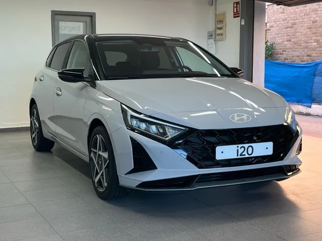 Hyundai i20 Tecno en Tarragona - Oferta especial con financi - foto 5