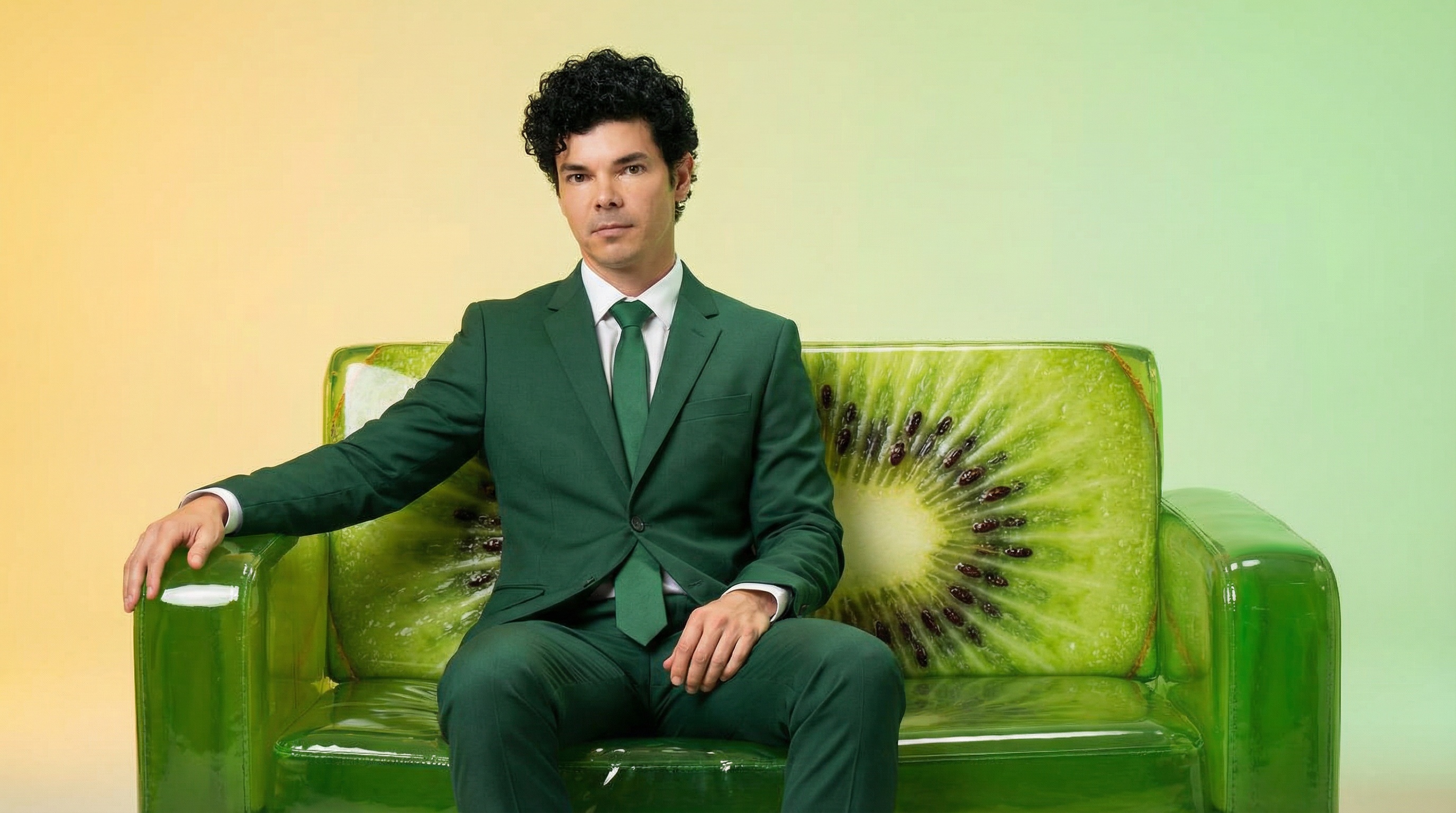 Sof Verde con Diseo de Kiwi